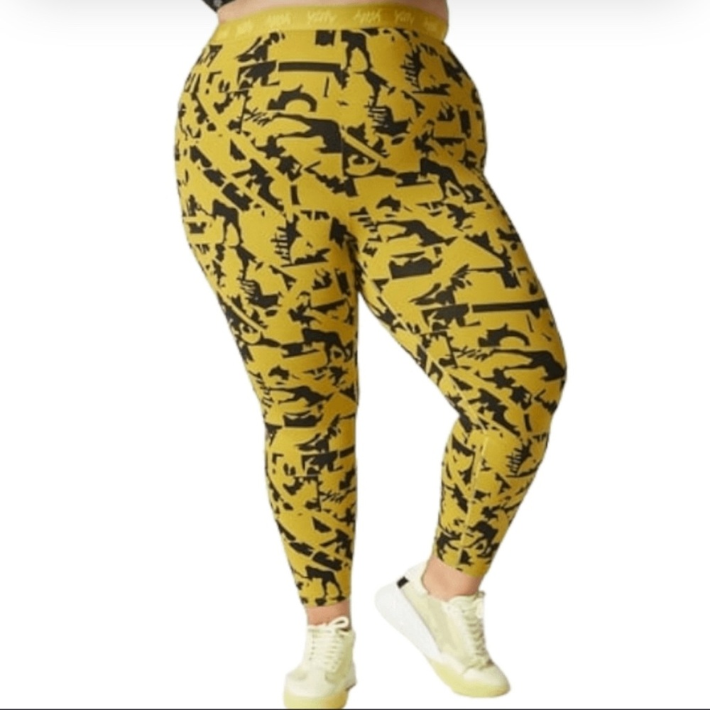 Yitty Fabletics 7/8 High-Rise Yoga Pants - Black/Yellow - Size 5X- EUC